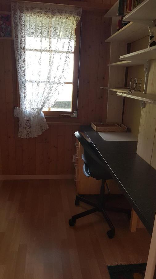 Traumhaftes Chalet mit Seesicht Krattigen Exterior foto